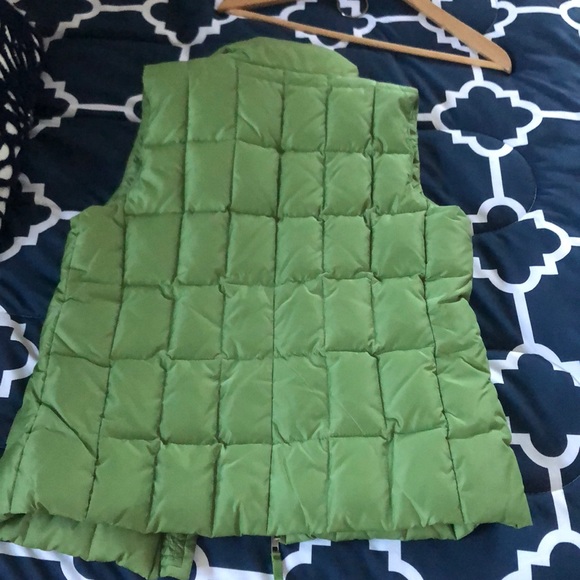 Gap Green Puffer Vest - Picture 6 of 8